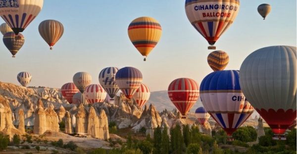 Tourist Hot Air Ballooning