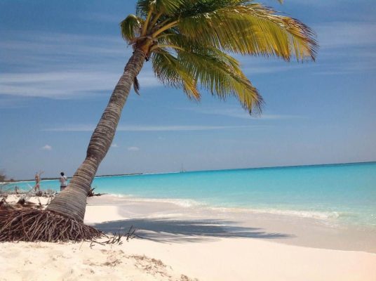 Sirena Beach, Cayo Largo