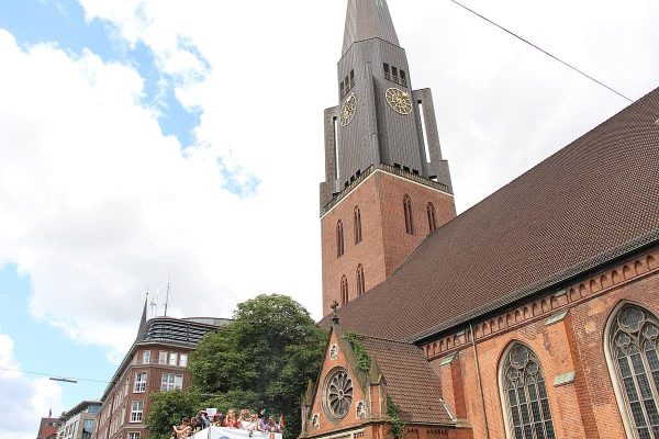 1200px Hamburg Hauptkirche St. Jacobi 1 - HiideeMedia