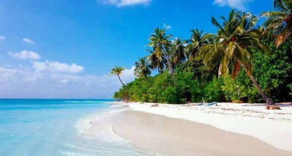 Fulhadhoo Island Maldives Attractions