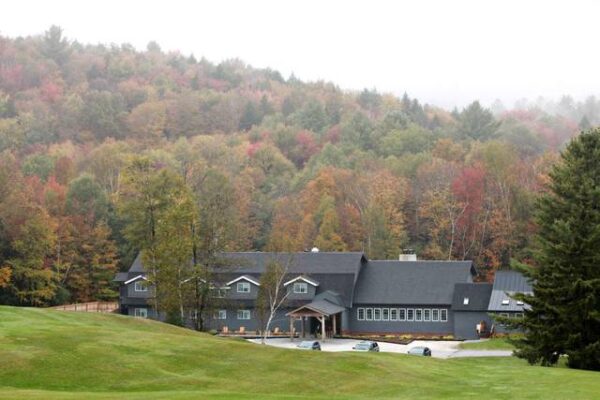 The Trailside Inn Vermont wedding venues
