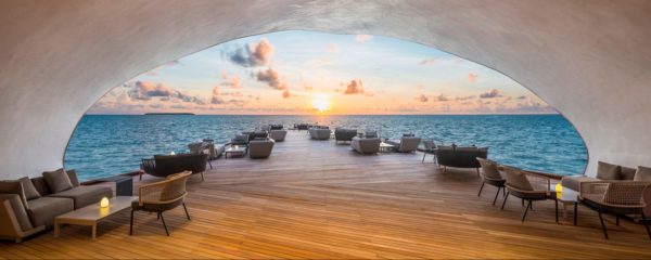 St. Regis Maldives Vommuli Resort wedding venue