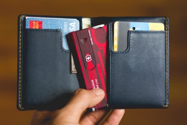 Best Wallet Sized Gadgets That Fit Right in Your Pocket