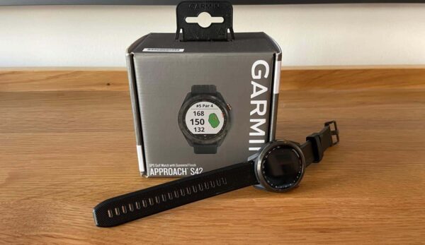 Garmin Approach S42 - Best Android Watches for Golf