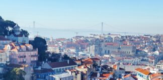 Best areas to stay in Lisbon